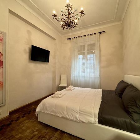 6 Posti Letto Vicino Al Centro Apartment Turin Luaran gambar